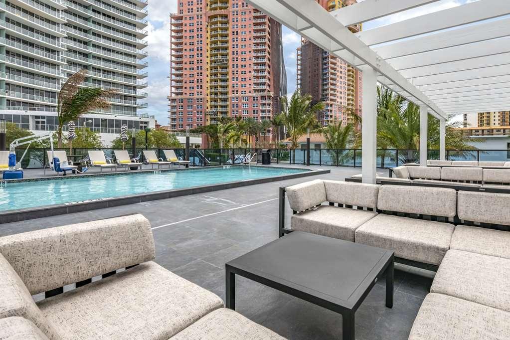 Cambria Hotel Fort Lauderdale Beach Зручності фото