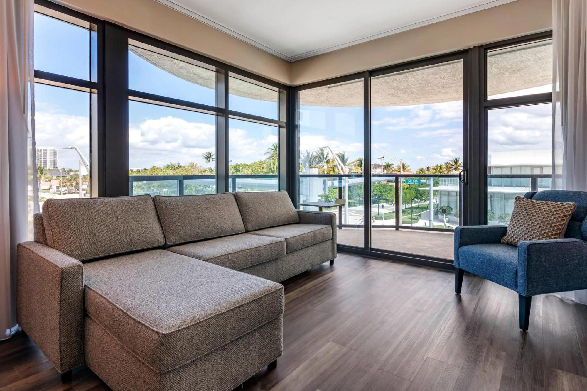 Cambria Hotel Fort Lauderdale Beach Екстер'єр фото