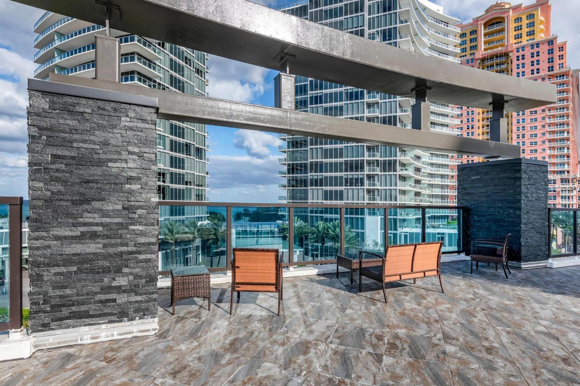 Cambria Hotel Fort Lauderdale Beach Екстер'єр фото