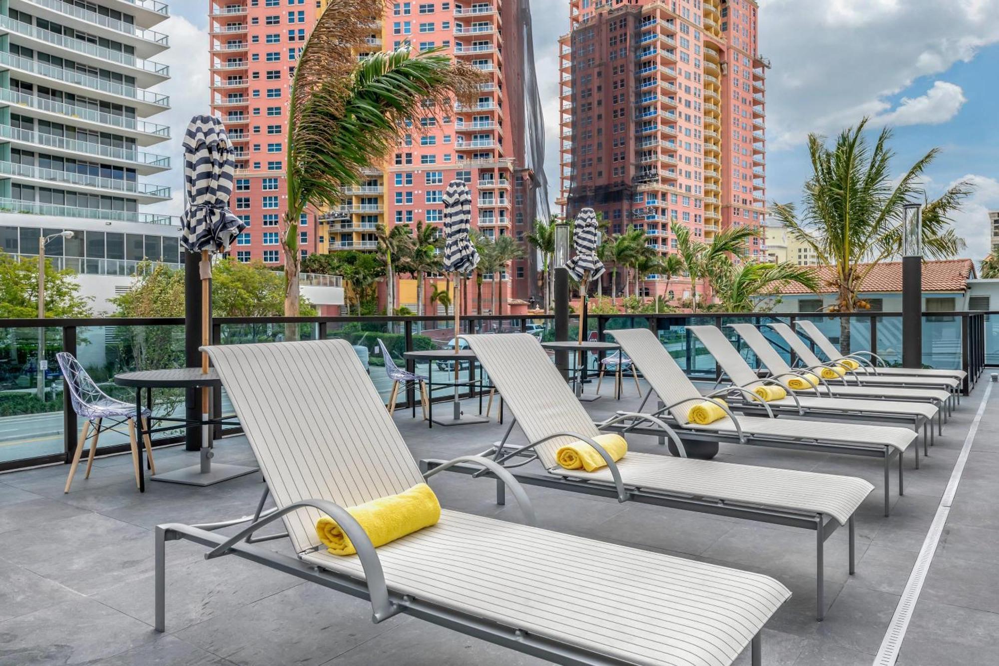Cambria Hotel Fort Lauderdale Beach Екстер'єр фото